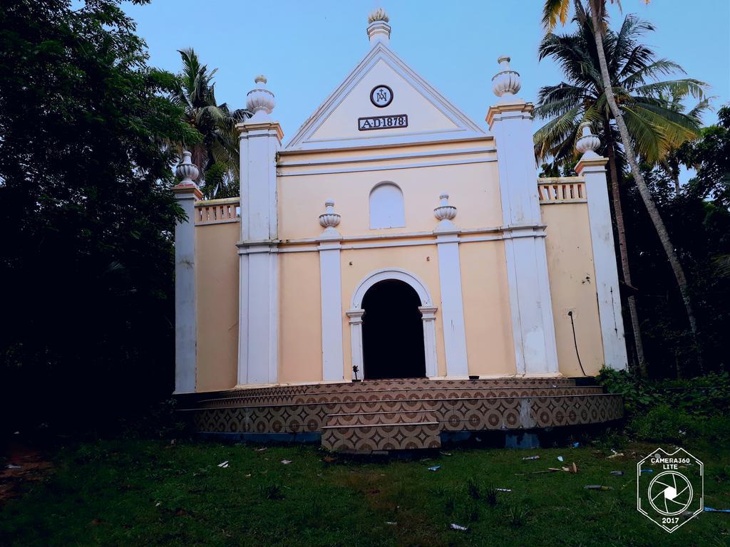 Munroe Paradise Mundrothuruth Exterior foto